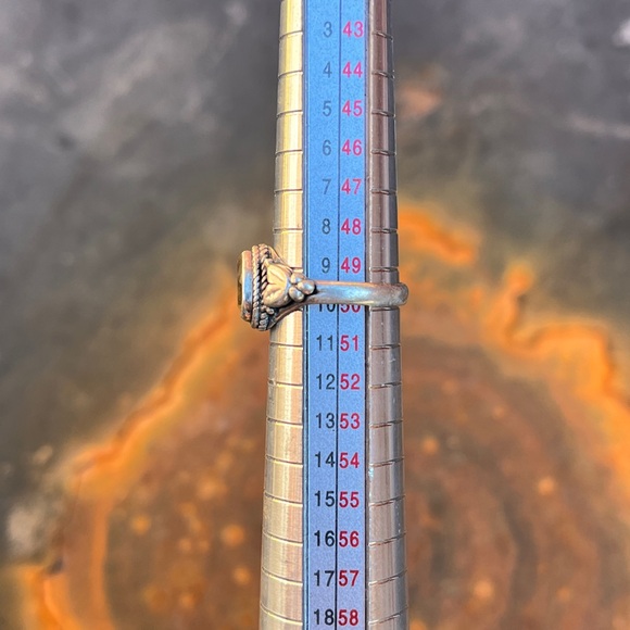 Vintage Citrine Teardrop Ring - Picture 9 of 9